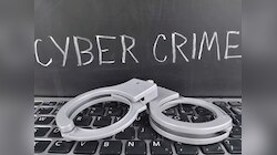 जापानी प्रोफेसर का 'डिजिटल अरेस्ट', अब तमिलनाडु का इंजीनियर चढ़ा पुलिस के हत्थे