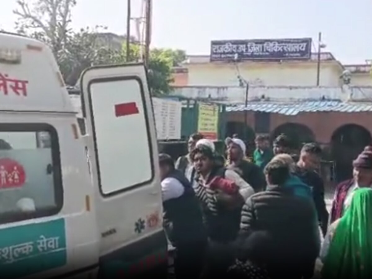 Kotputli News: पुरानी रंजिश के चलते दो पक्षों में लाठी-डंडों से झगड़ा, 2 की हालत गंभीर