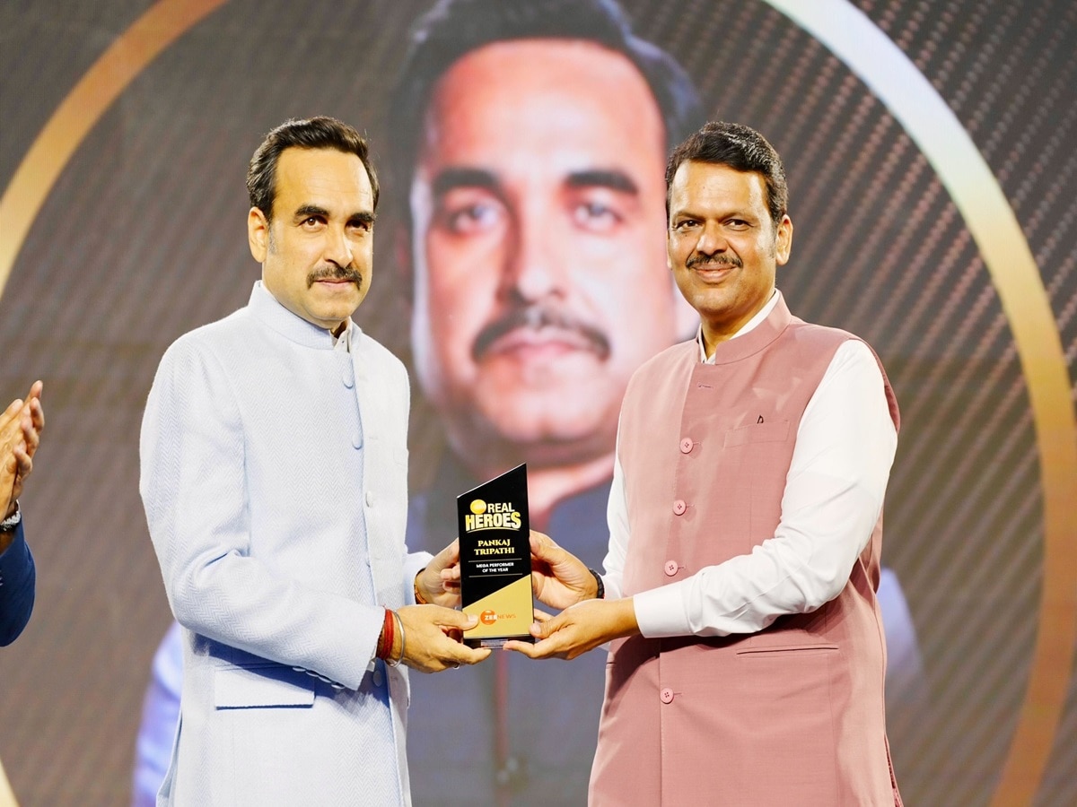 Zee Real Heroes Awards 2024 Pankaj Tripathi honored with Mega Performer of the Year