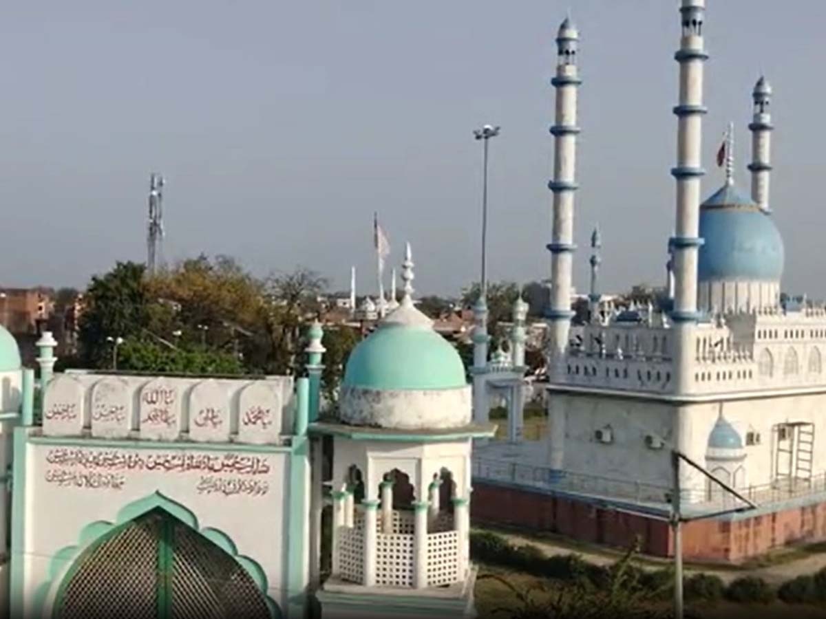 सरकार क्यों खंगाल रही कौशांबी जिले में वक्फ की संपत्ति का रिकॉर्ड; पैदा हो सकता है कोई नया विवाद  