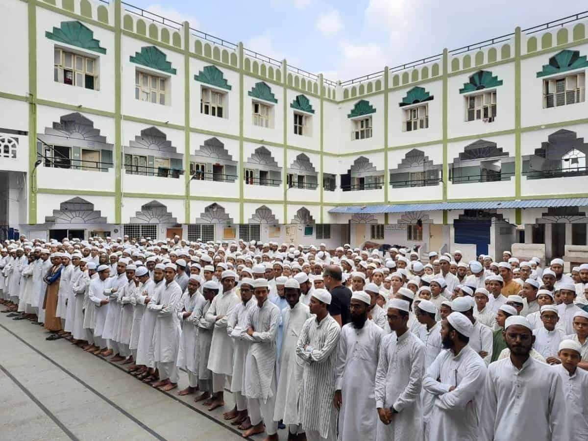 Madrasa Edcuation: मदरसों में पढ़ाई जाएगी संस्कृत, फिजिकल एजुकेशन देंगे पूर्व सैनिक, क्या है प्लानिंग?