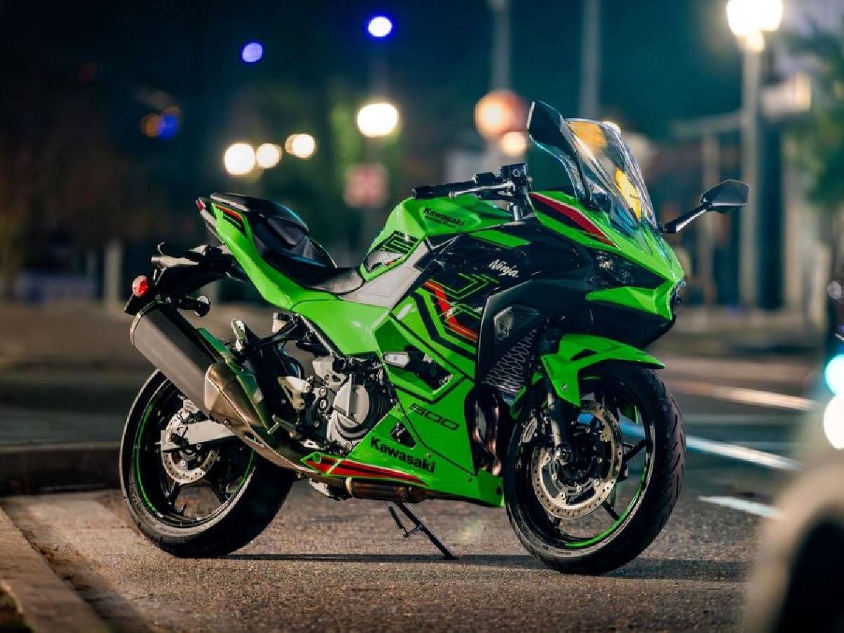 एडवांस फीचर्स और पेंट स्कीम के साथ भारत में लांच हुई Kawasaki Ninja 500, कीमत कर देगी हैरान! 