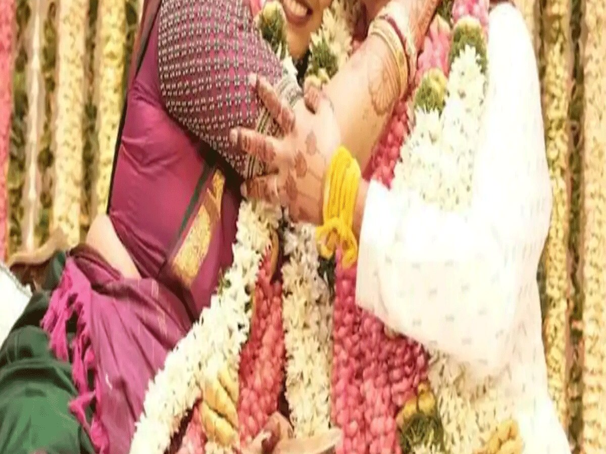 Rajasthan News Ajmer niece fell in love with her aunt 