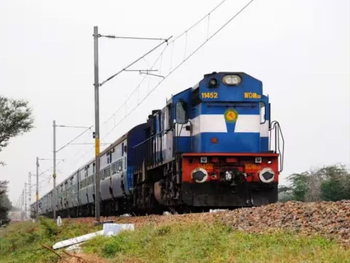 RRB Group D भर्ती 2025: रेलवे ने जारी किया भर्ती नोटिफिकेशन, 32 हजार से ज्यादा पदों पर बहाली, हाथ से न जानें दें ये मौका