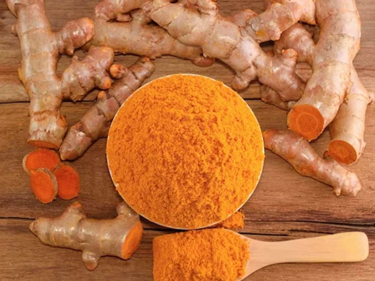 Sprinkle Turmeric Water on the Main Entrance