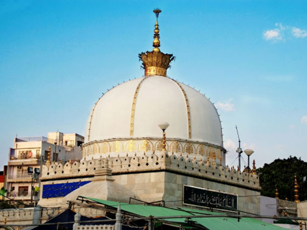 Ajmer Dargah News: आज आएगा दरगाह का इतिहास सामने, हाई कोर्ट के वकील करेंगे PC Ajmer Dargah News: आज आएगा दरगाह का इतिहास सामने, हाई कोर्ट के वकील करेंगे PC