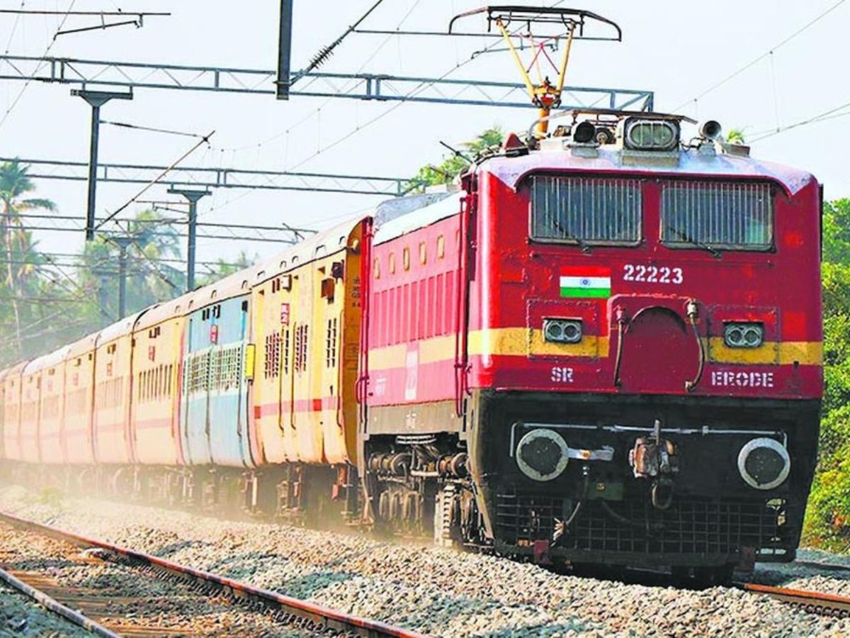 Indian Railways: रेलवे की गजब स्कीम! आज सफर कीजिए, पैसा बाद में दीजिएगा