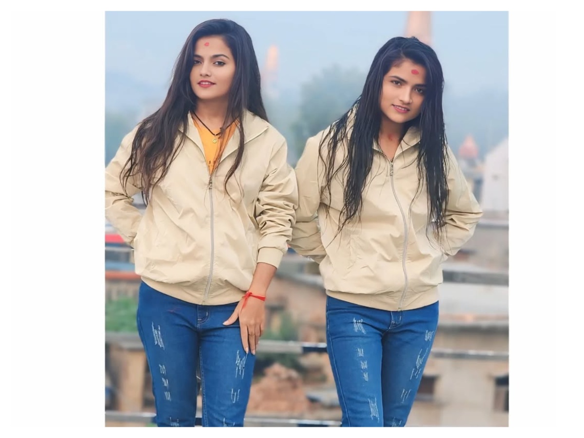 माही मनीषा सोशल मीडिया और यूट्यूब पर सक्रिय