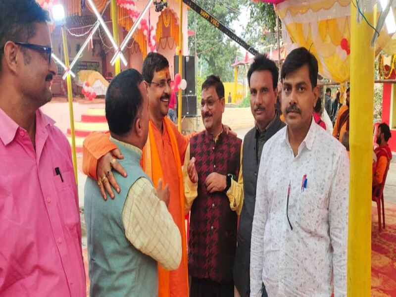 ट्रांसफर पोस्टिंग