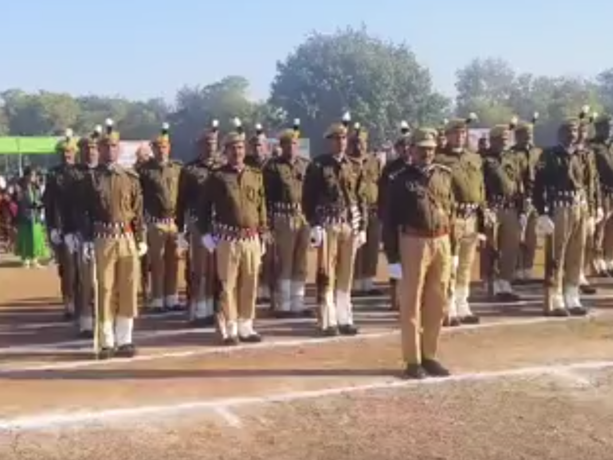 Bhilwara News: गणतंत्र दिवस पर दिखा उत्साह, झांकियों और सांस्कृतिक कार्यक्रमों ने मोहा सबका मन Bhilwara News: गणतंत्र दिवस पर दिखा उत्साह, झांकियों और सांस्कृतिक कार्यक्रमों ने मोहा सबका मन