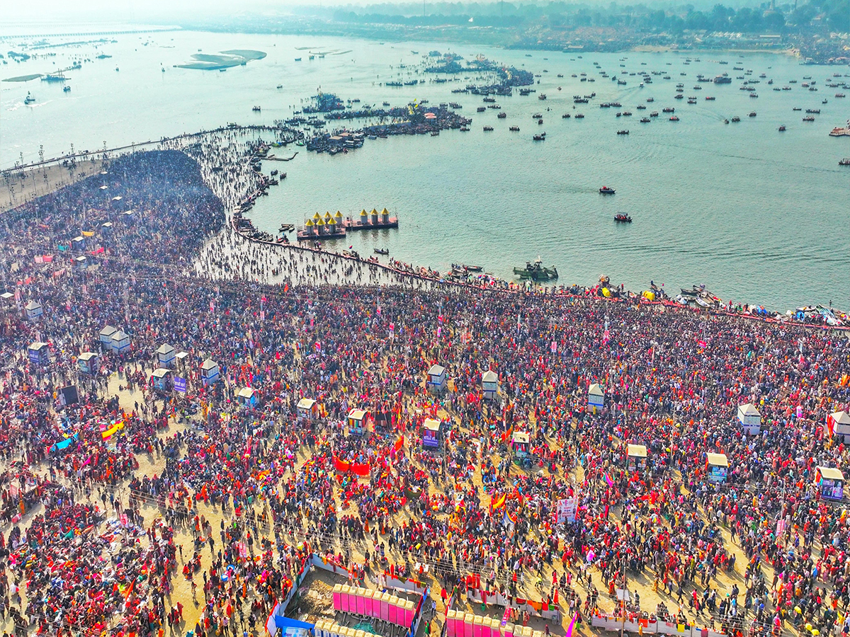 श्रद्धालुओं का सैलाब