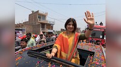 टोटल मिसमैनेजमेंट, मिल्कीपुर पहुंचीं डिंपल यादव ने महाकुंभ भगदड़ पर UP सरकार को घेरा