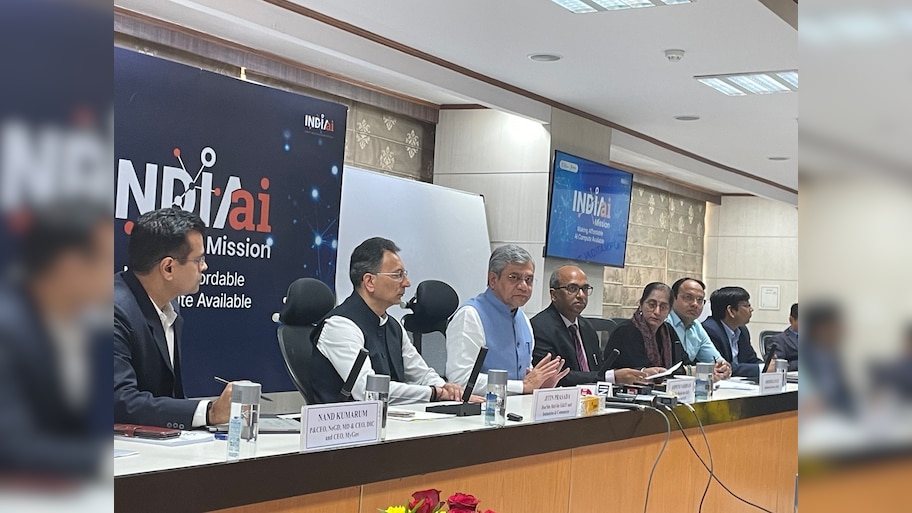 IndiaAI Mission: ଭାରତ ଆଣିବାକୁ ଯାଉଛି ନିଜସ୍ୱ AI, କେନ୍ଦ୍ରମନ୍ତ୍ରୀ ଅଶ୍ୱିନୀ ବୈଷ୍ଣବ ଦେଲେ ଏହି ସୂଚନା