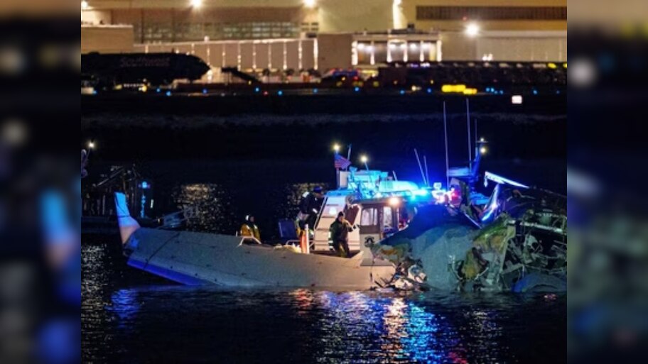 US Plane Crash: ଆମେରିକାରେ ବଡ଼ ବିମାନ ଦୁର୍ଘଟଣା, ରାଷ୍ଟ୍ରପତି ଜଣାଇଲେ ଦୁଃଖ