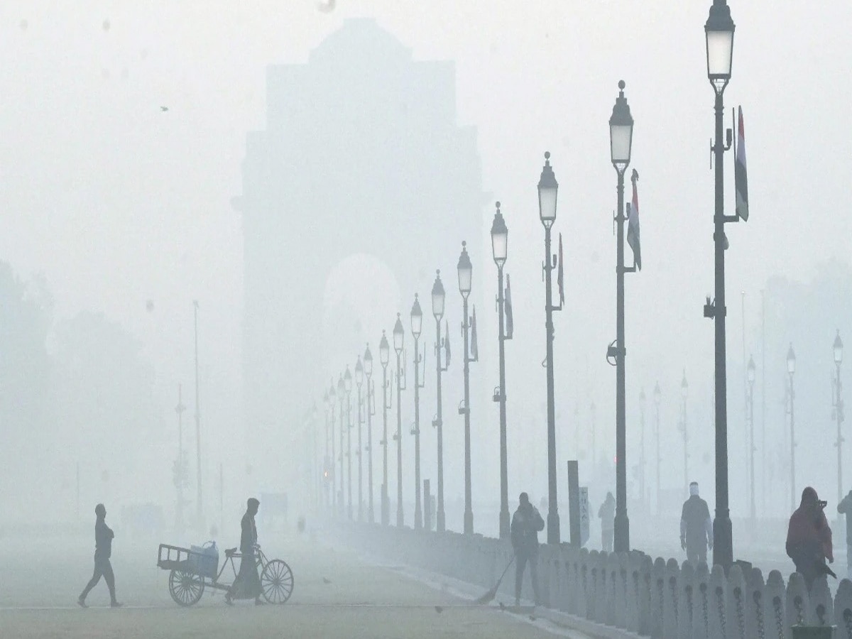 Delhi Weather: कभी नर्म-कभी सख्त! आधे भारत में आसमानी आफत और मौसम की आंख मिचौली, रविवार को लेकर जारीअलर्ट पढ़ा की नहीं?