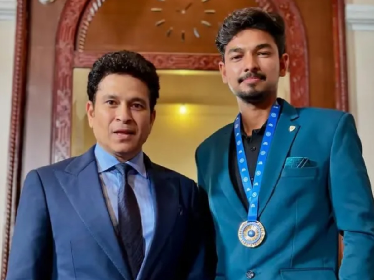 युवा क्रिकेटर ने रौशन किया MP का नाम, सचिन तेंदुलकर की मौजूदगी में BCCI ने दिया अवार्ड