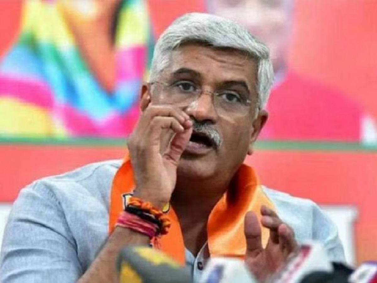 Minister Gajendra Singh Shekhawat 