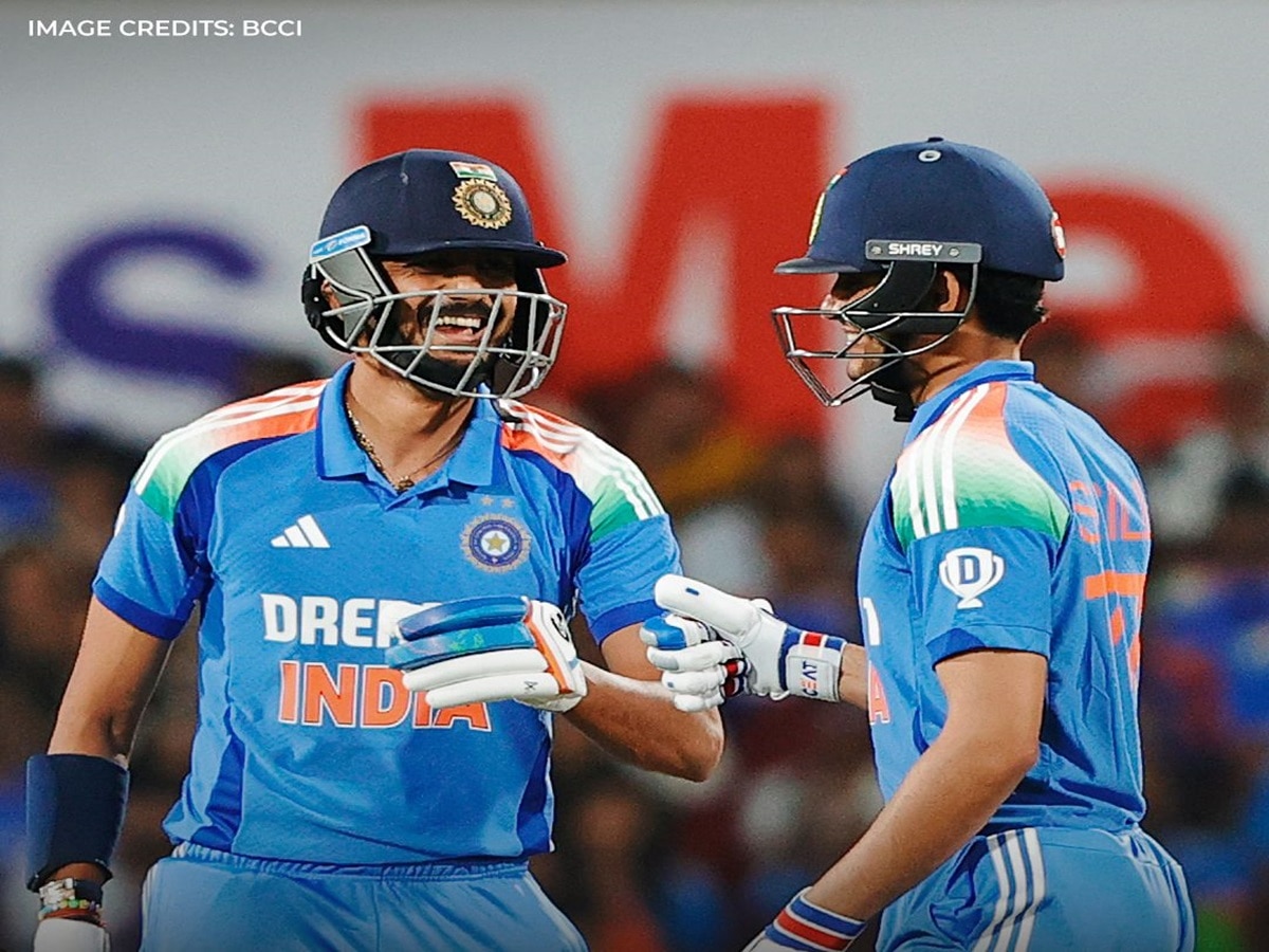 India defeated England by 4 wickets in Nagpur ODI