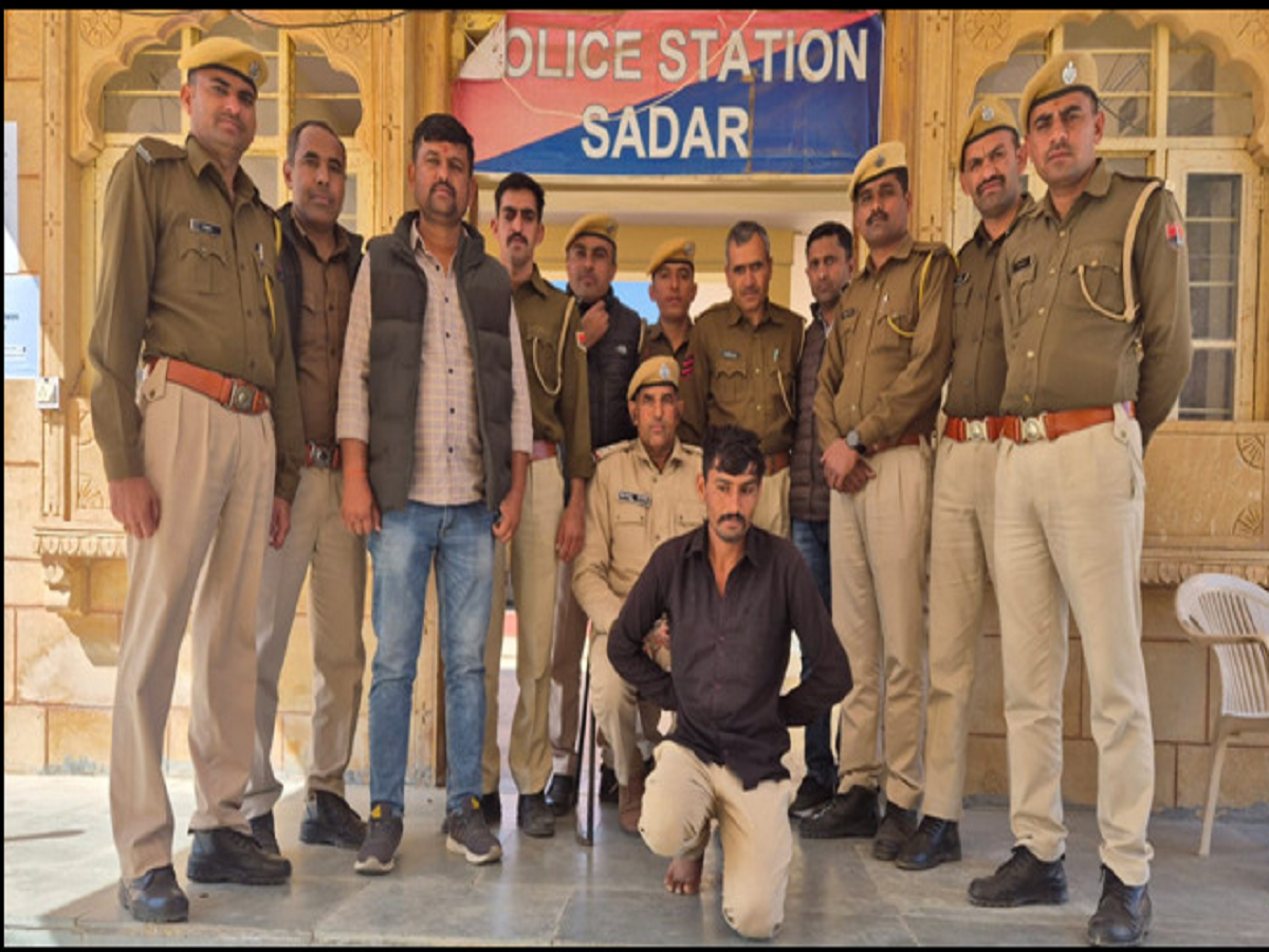 Rajasthan Crime: प्रेम प्रसंग के चलते युवक की बेरहमी से की हत्या, कटा कान, आरोपी गिरफ्तार Rajasthan Crime: प्रेम प्रसंग के चलते युवक की बेरहमी से की हत्या, कटा कान, आरोपी गिरफ्तार