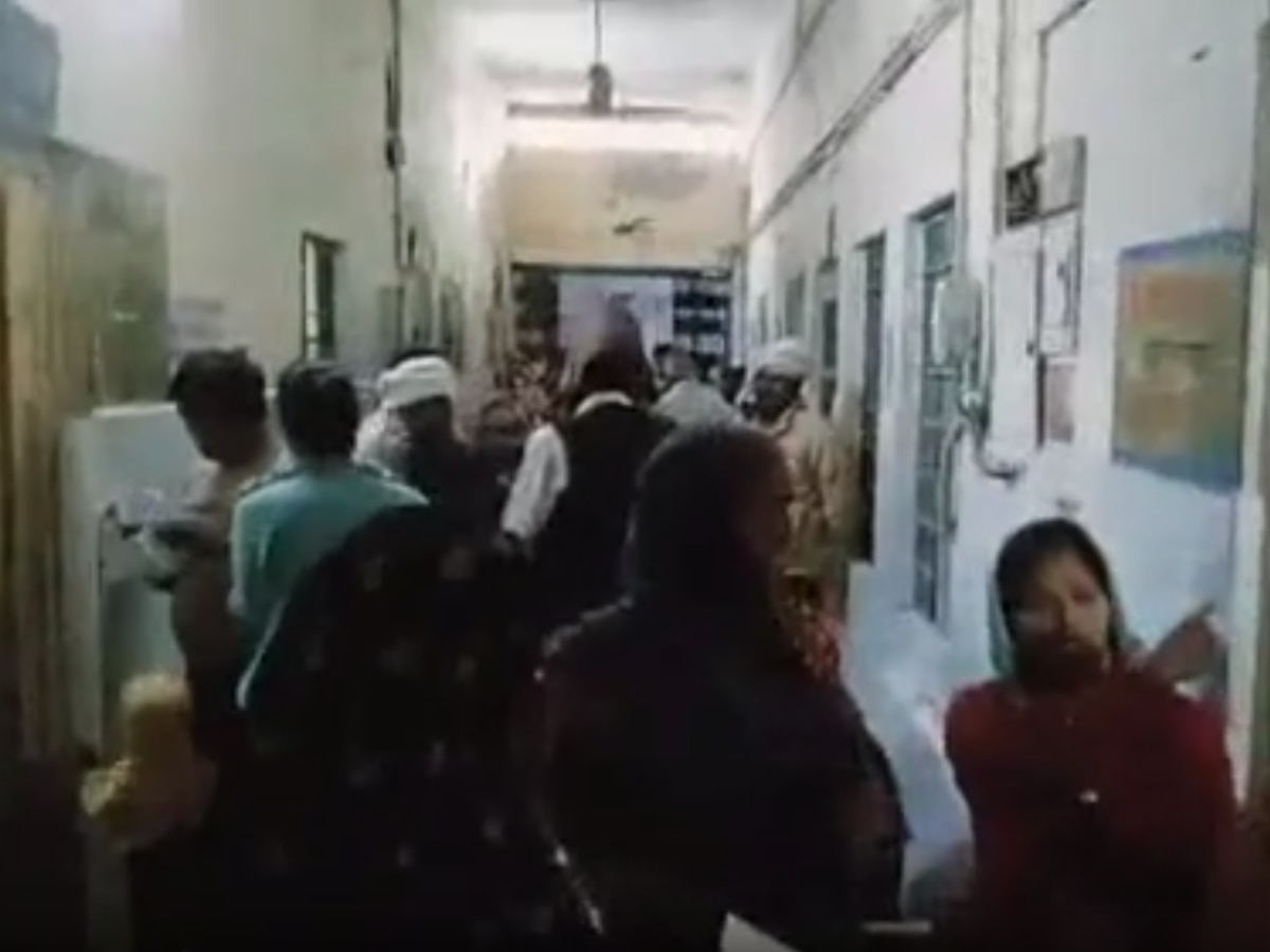 Alwar News: कठूमर में मौसम बदलते ही बढ़ी बीमारों की संख्या, अस्पतालों में अव्यवस्था चरम पर