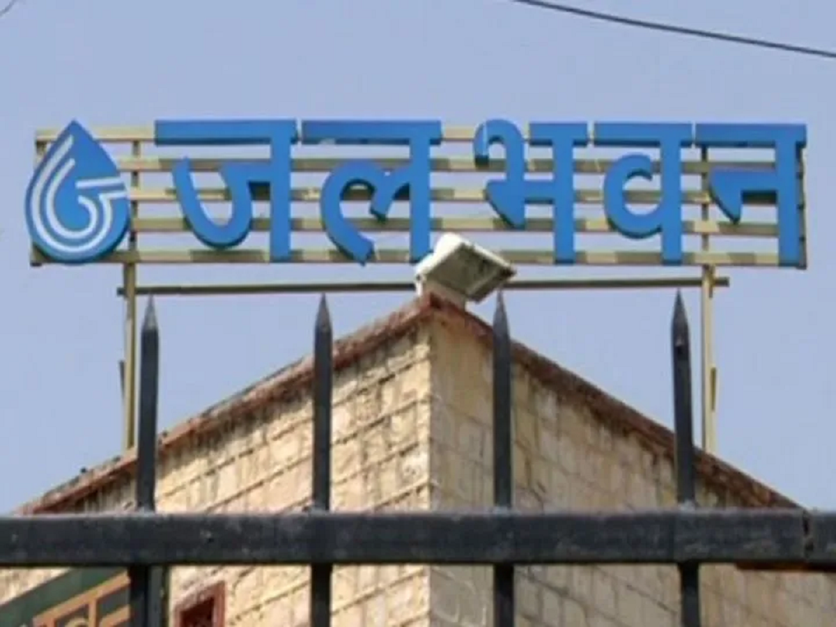 Rajasthan News: जलदाय विभाग में AMS फेल! HOD बदलते ही फिर शुरू हुई लेटलतीफी Rajasthan News: जलदाय विभाग में AMS फेल! HOD बदलते ही फिर शुरू हुई लेटलतीफी