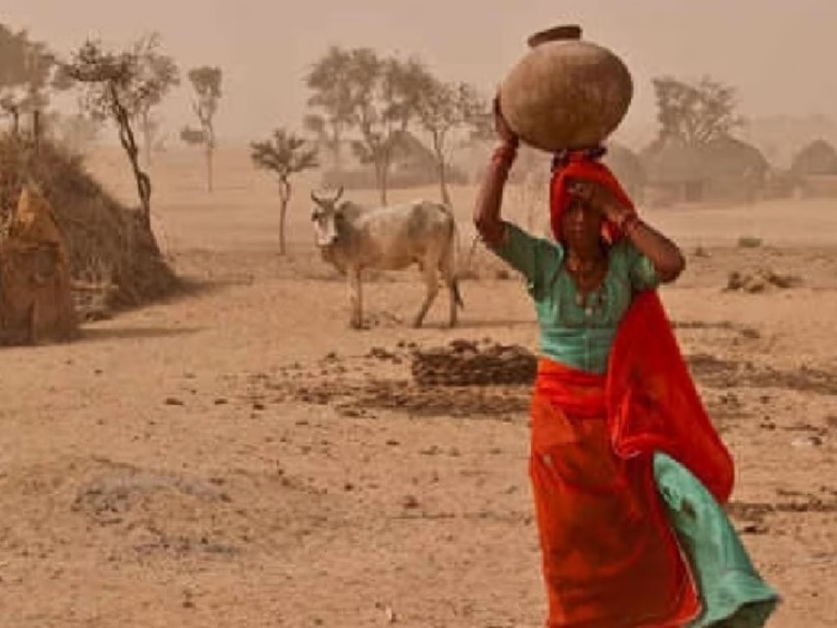 Rajasthan Weather Update: राजस्थान में कमजोर हुआ शीतलहर का असर, दिन में तेज धूप से लोगों को चुभन शुरू हुई