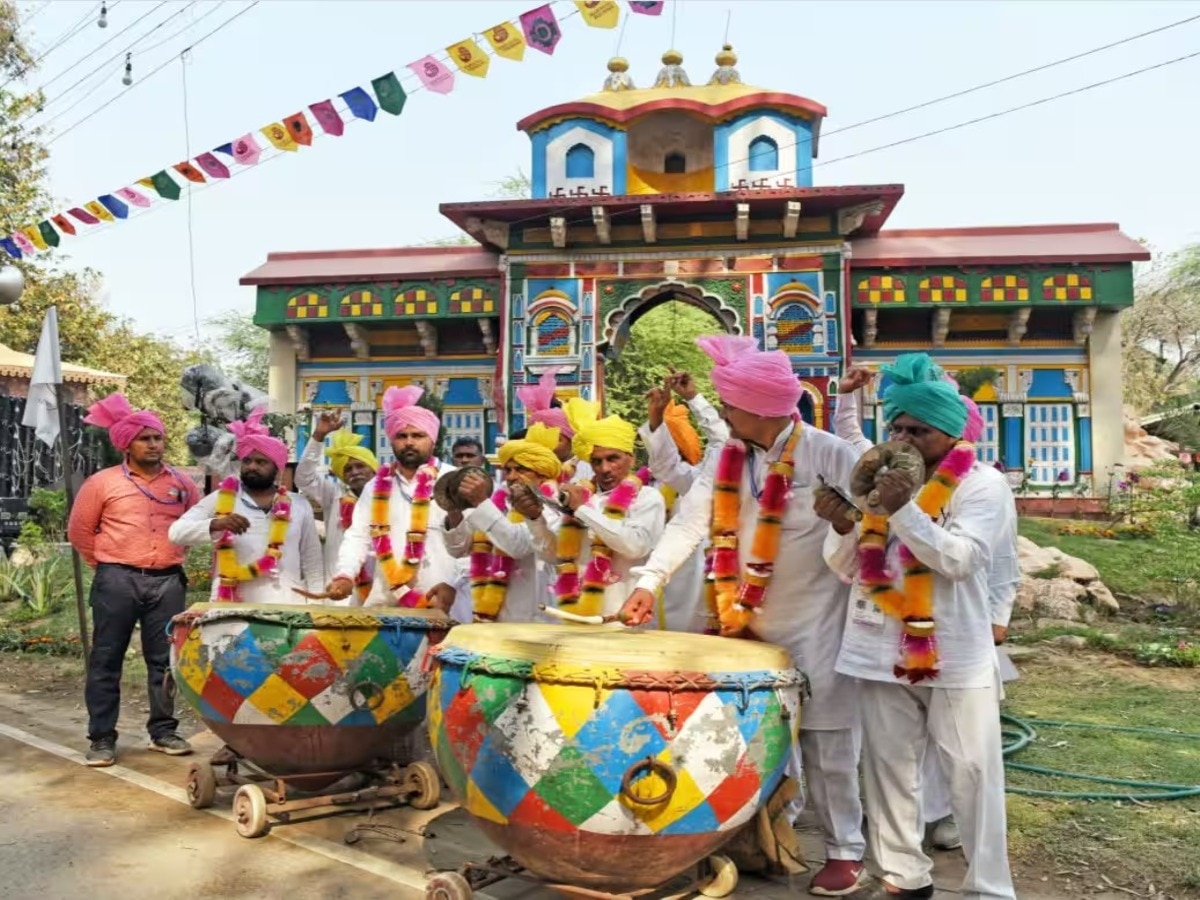 Surajkund Fair: सूरजकुंड  मेले में 42 देशों के 648 कारीगरों ने लिया भाग 