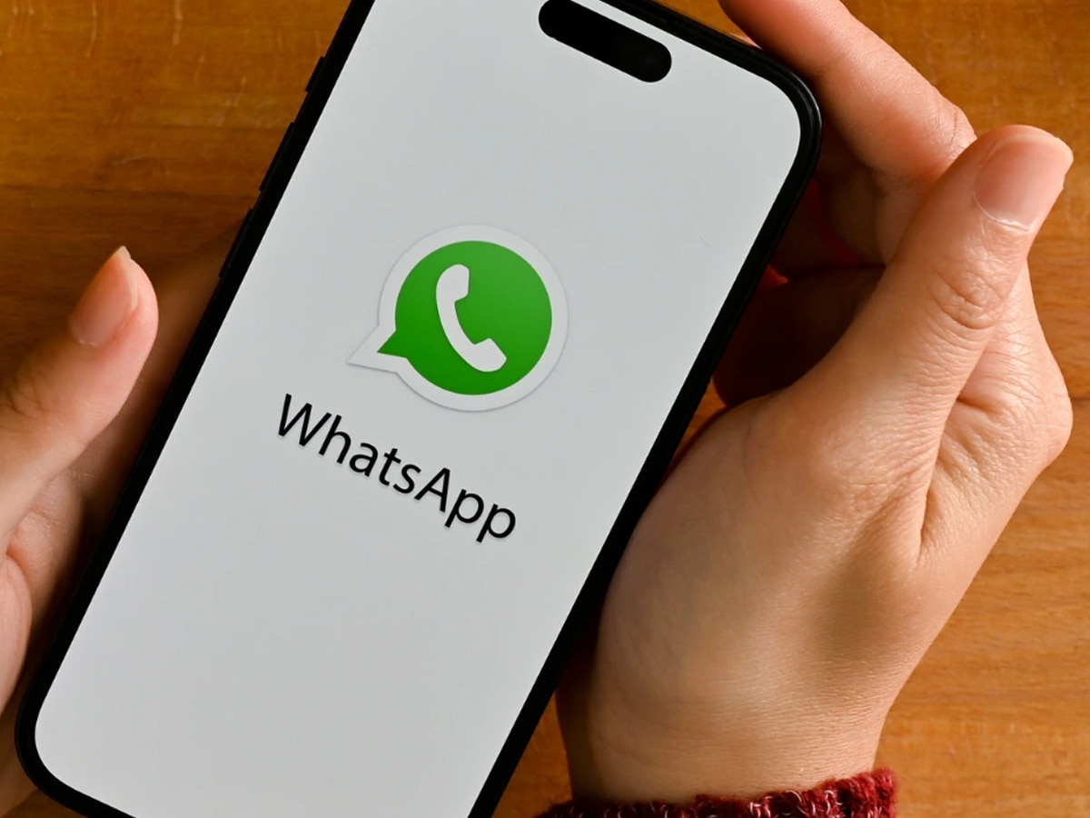 WhatsApp यूजर्स की बल्ले-बल्ले! नए शॉर्टकट फीचर ने मचाया धमाल! अब चुटकियों में लगेंगे स्टेटस