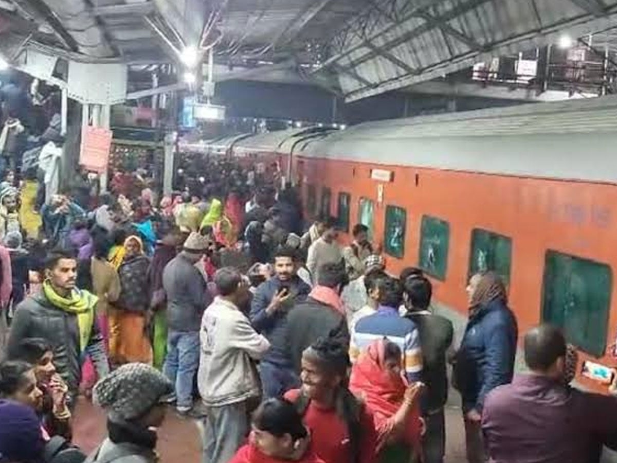 Indian Railways: ट्रेन के शीशे तोड़ने वालों के ख‍िलाफ चुन-चुनकर होगी कार्रवाई, रेलवे ने दर्ज कराई FIR