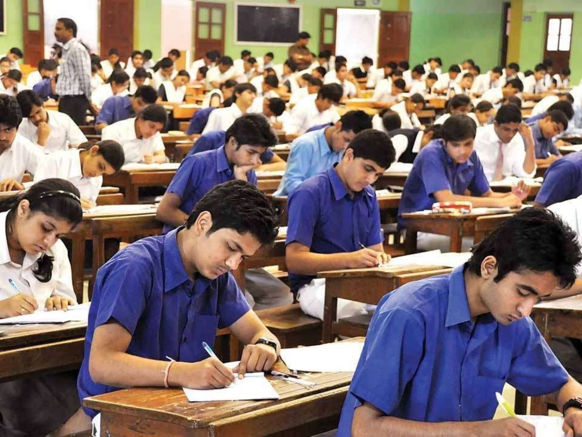 CBSE Board Exam 2025: ଆଜିଠୁ ସିବିଏସଇ ଦଶମ-ଦ୍ବାଦଶ ପରୀକ୍ଷା, ଜାଣନ୍ତୁ କେଉଁ ଦିନ ରହିଛି କେଉଁ ବିଷୟର ଏକଜାମ୍