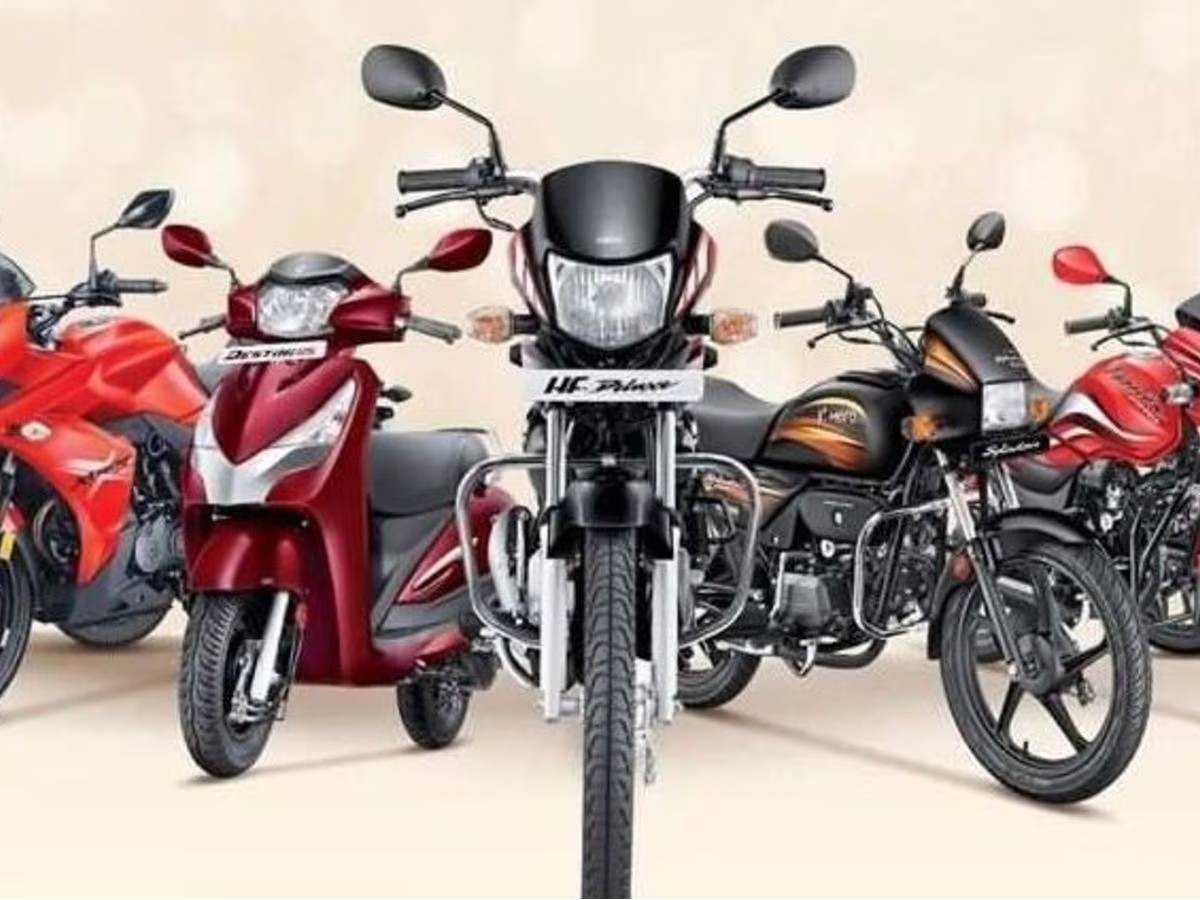 Two Wheelers Sales Report 2025: बिक्री के मामले में सबसे आगे निकली हीरो की ये बाइक, दूर-दूर तक टक्कर में नहीं है कोई मोटरसाइकिल! 