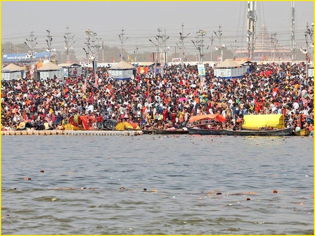 Kumbh Mela 2025: महाकुंभ में लौटी कर आई महिला श्रद्धालु बोलीं, 'सोच से कहीं ज्यादा शानदार है व्यवस्था'