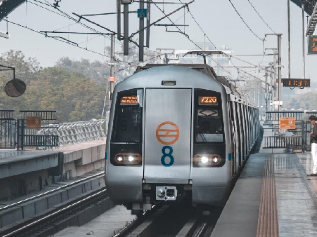 Delhi Metro: क्या है ग्रीन मेट्रो सिस्टम और सोलर रूफटॉप, जानें DMRC नया अपडेट 