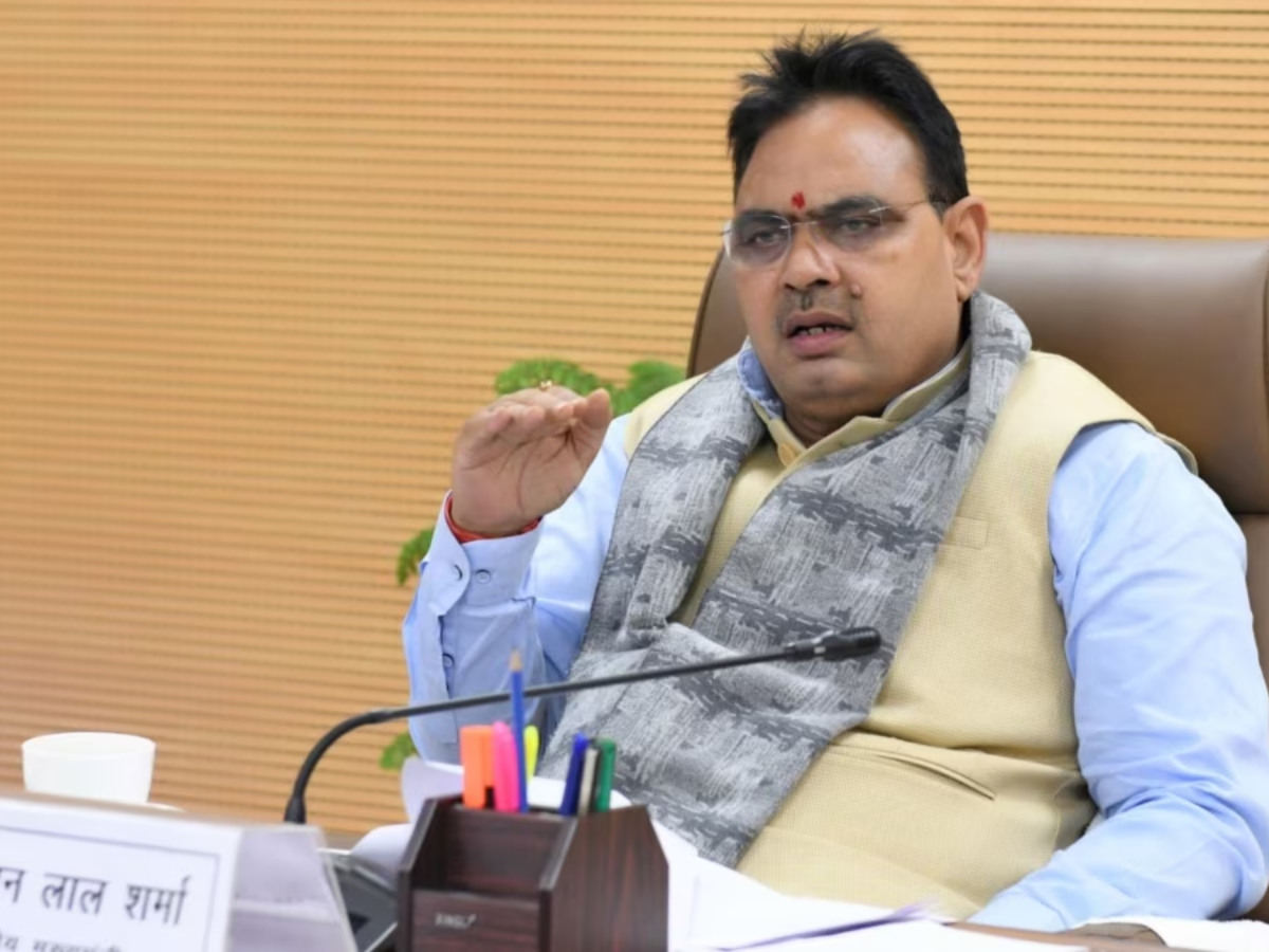 Jaipur News: बजट पेश करने से पहले सरकार की अहम बैठक, फोन टैपिंग से लेकर इन मुद्दों पर होगी गंभीर चर्चा Jaipur News: बजट पेश करने से पहले सरकार की अहम बैठक, फोन टैपिंग से लेकर इन मुद्दों पर होगी गंभीर चर्चा