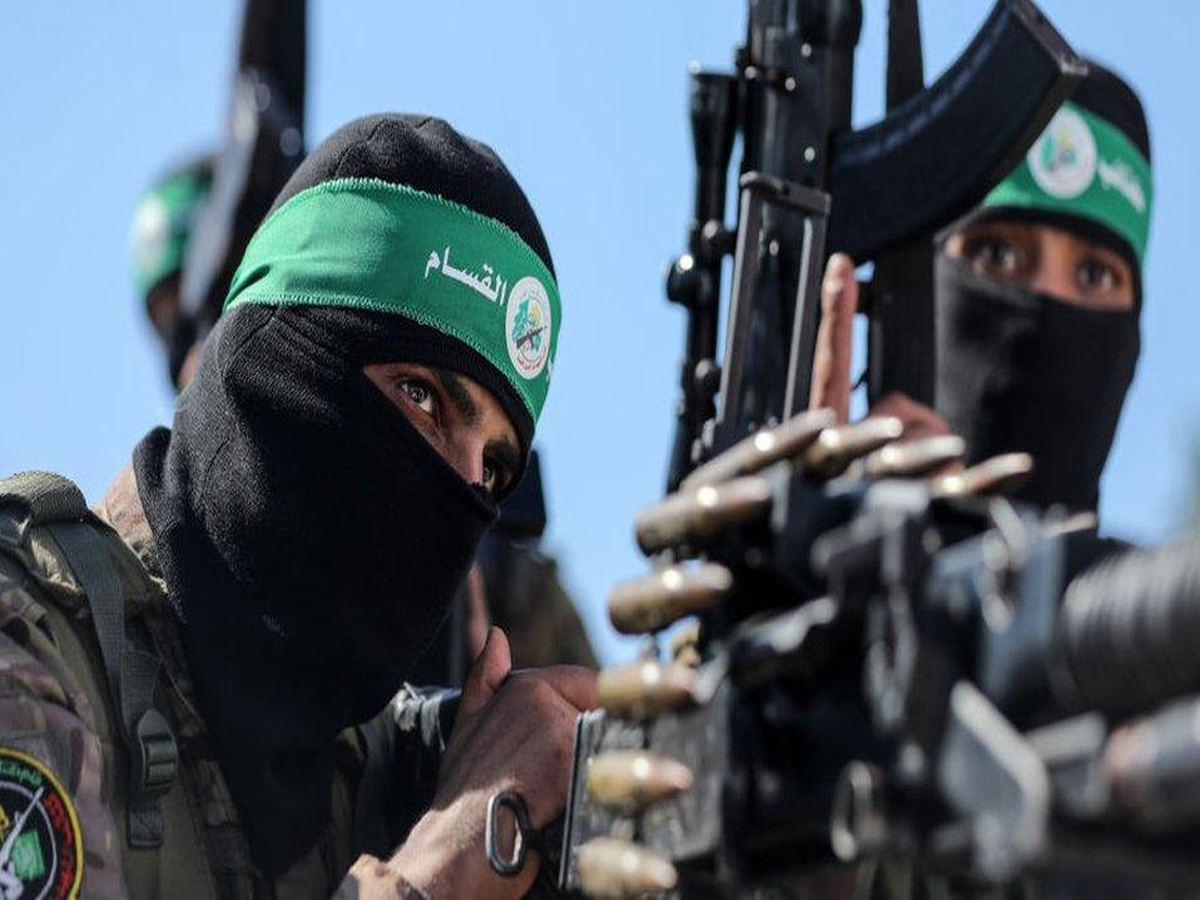 Hamas: 6 जिंदा और 4 मुर्दा कैदी गाजा से होंगे रिहा, हमास ने किया बड़ा ऐलान Hamas: 6 जिंदा और 4 मुर्दा कैदी गाजा से होंगे रिहा, हमास ने किया बड़ा ऐलान