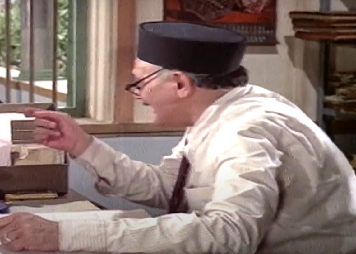 78 Years Late Bollywood Veteran Actor Om Prakash Play Memorable Roles ...