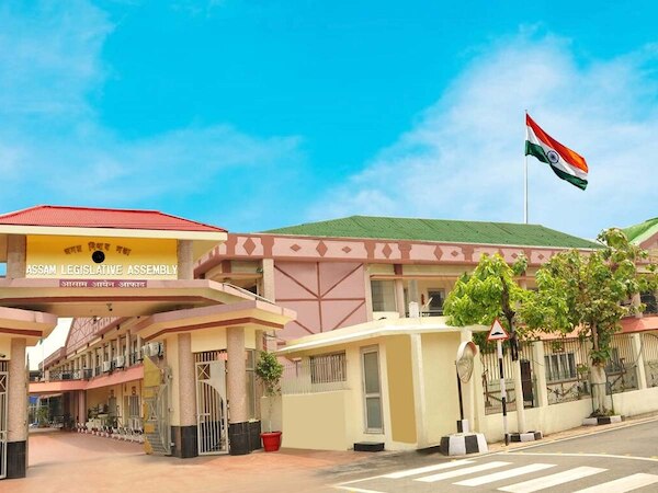 Namaz Break Ends: असम विधानसभा में 90 साल से चली आ रही 'नमाज़ ब्रेक' की व्यवस्था पर रोक !  