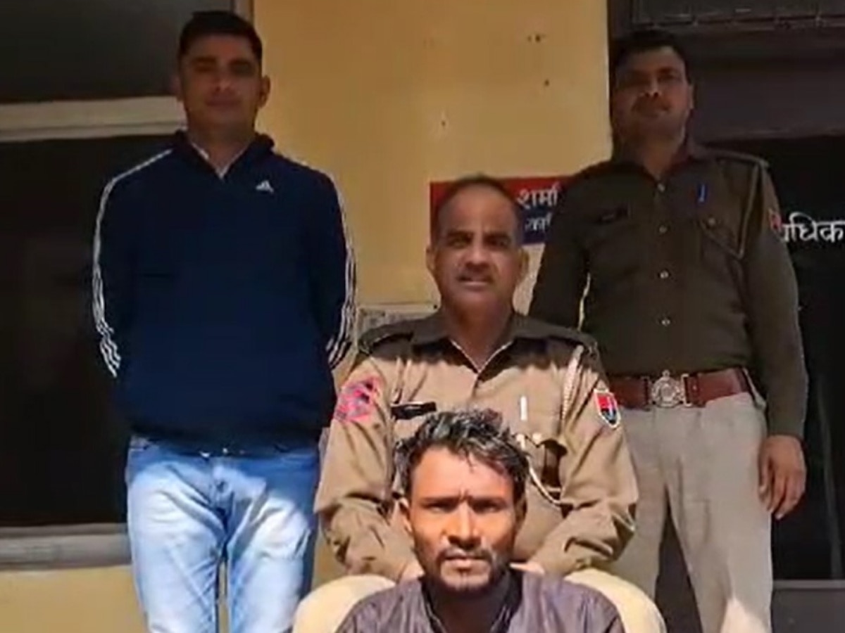 Alwar News: अलवर शहर के कोतवाली थाना पुलिस को मिली सफलता, 2 साल से फरार चल रहे गो तस्कर को किया गिरफ्तार