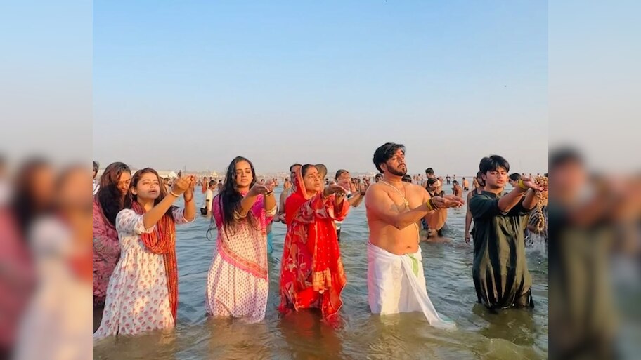 Actor Ravi Kishan reached Maha Kumbh Mela 2025 along with family shared ...