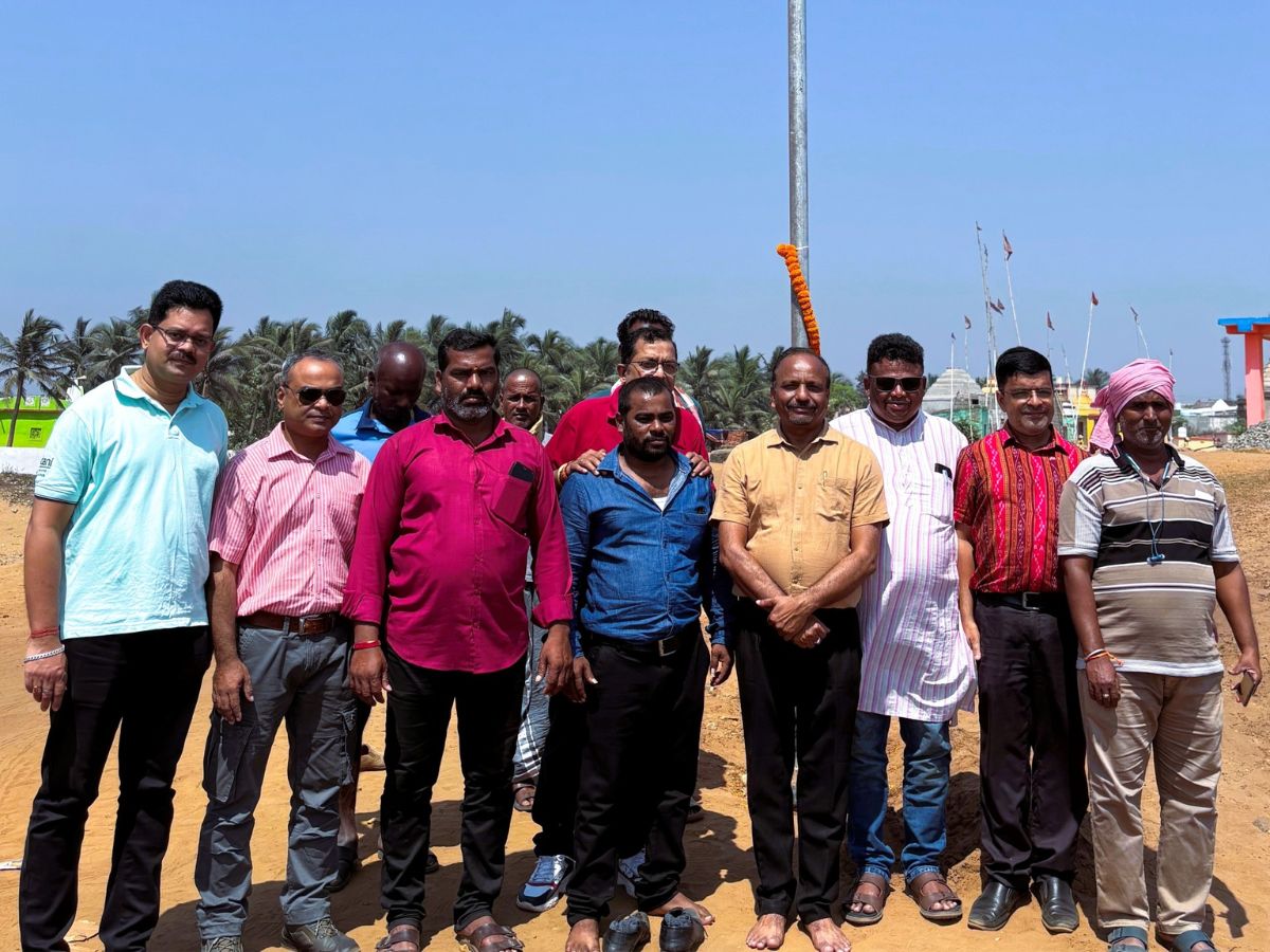 Odisha News: ଆର୍ଯ୍ୟପଲ୍ଲୀ ଫିସିଂ ଜେଟି ମାର୍ଗରେ ସୋଲାର ଚାଳିତ ଷ୍ଟ୍ରିଟ୍ ଲାଇଟ୍ ସ୍ଥାପନା Odisha News: ଆର୍ଯ୍ୟପଲ୍ଲୀ ଫିସିଂ ଜେଟି ମାର୍ଗରେ ସୋଲାର ଚାଳିତ ଷ୍ଟ୍ରିଟ୍ ଲାଇଟ୍ ସ୍ଥାପନା