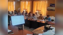 Rajsamand News: बजट घोषणाओं के बाद विभागीय योजनाओं-संपर्क पोर्टल की हुई समीक्षा बैठक
