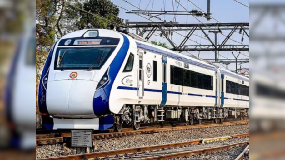 Haryana news: 17 वर्षीय छात्रा ने वंदे भारत के आगे कूदकर दी जान, पिता ने पुजारी समेत दो लोगों पर लगाया रेप का आरोप