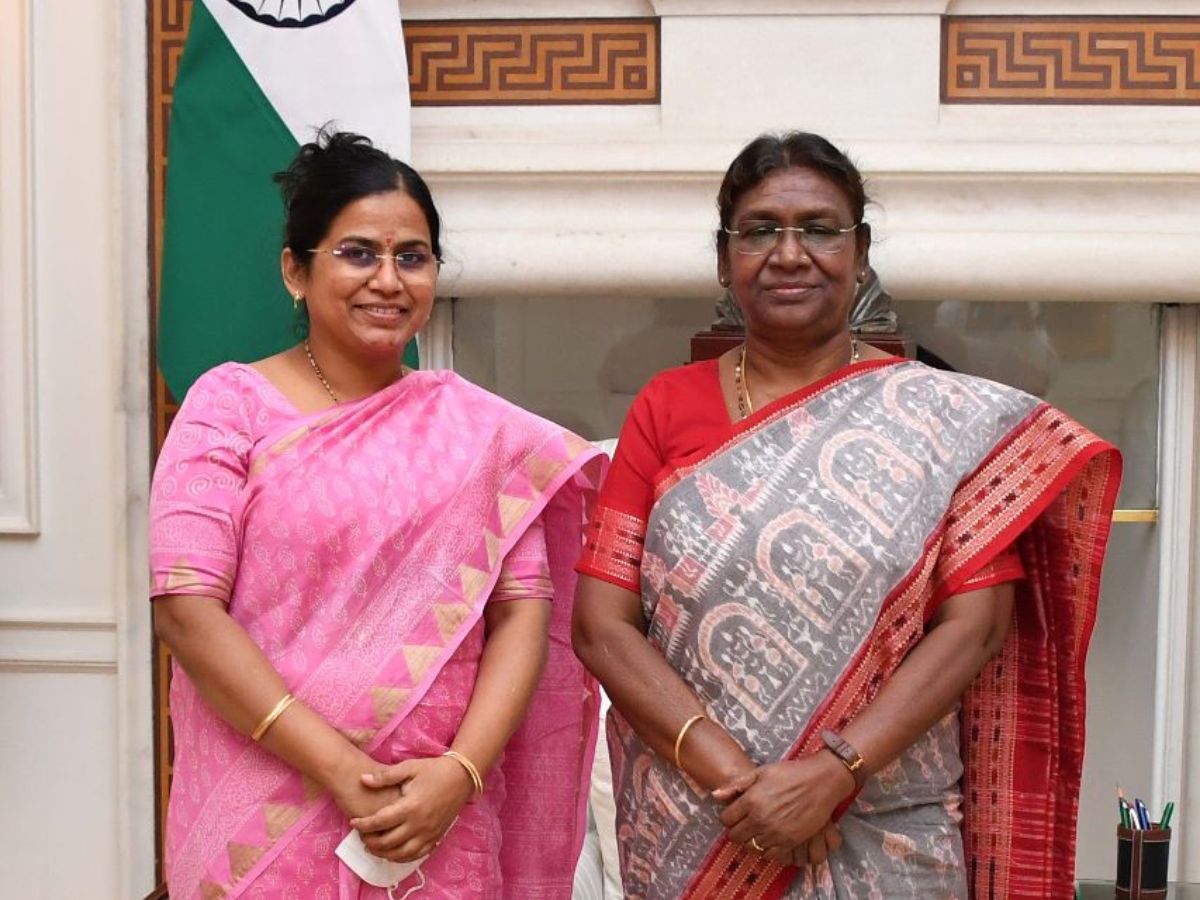 Prof Dr Bijayalaxmi Mohanty: ଡ. ବିଜୟଲକ୍ଷ୍ମୀ ହେଲେ ରାଷ୍ଟ୍ରପତିଙ୍କ ପରାମର୍ଶଦାତା Prof Dr Bijayalaxmi Mohanty: ଡ. ବିଜୟଲକ୍ଷ୍ମୀ ହେଲେ ରାଷ୍ଟ୍ରପତିଙ୍କ ପରାମର୍ଶଦାତା