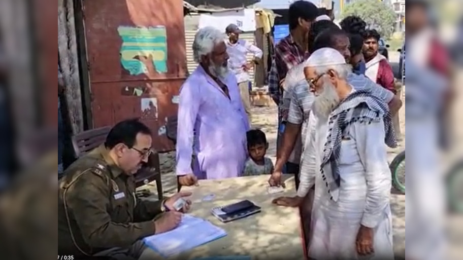 शाहीनबाग़ में मुसलमानों के दस्तावेज़ खंगाल रही दिल्ली पुलिस; निशाने पर हैं ये बाहरी लोग!  