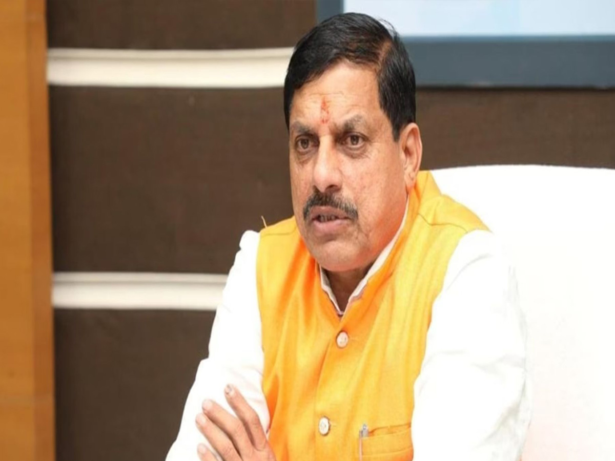 MP: CM मोहन यादव बोले धर्मांतरण कराने पर होगी सजा-ए-मौत, जानें भारत में किन केस में होती है फांसी MP: CM मोहन यादव बोले धर्मांतरण कराने पर होगी सजा-ए-मौत, जानें भारत में किन केस में होती है फांसी