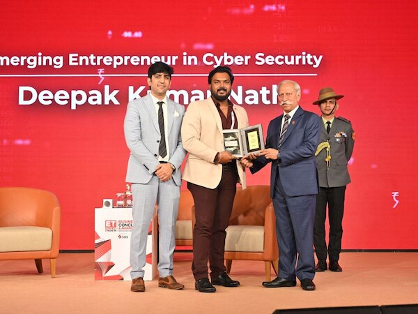 ଓଡ଼ିଶାର ଗୌରବ, ଦୀପକ କୁମାର ନାଥଙ୍କୁ "ଭାରତର ଉଦୟମାନ ସାଇବର ସୁରକ୍ଷା ଉଦ୍ୟୋଗୀ" ସମ୍ମାନ