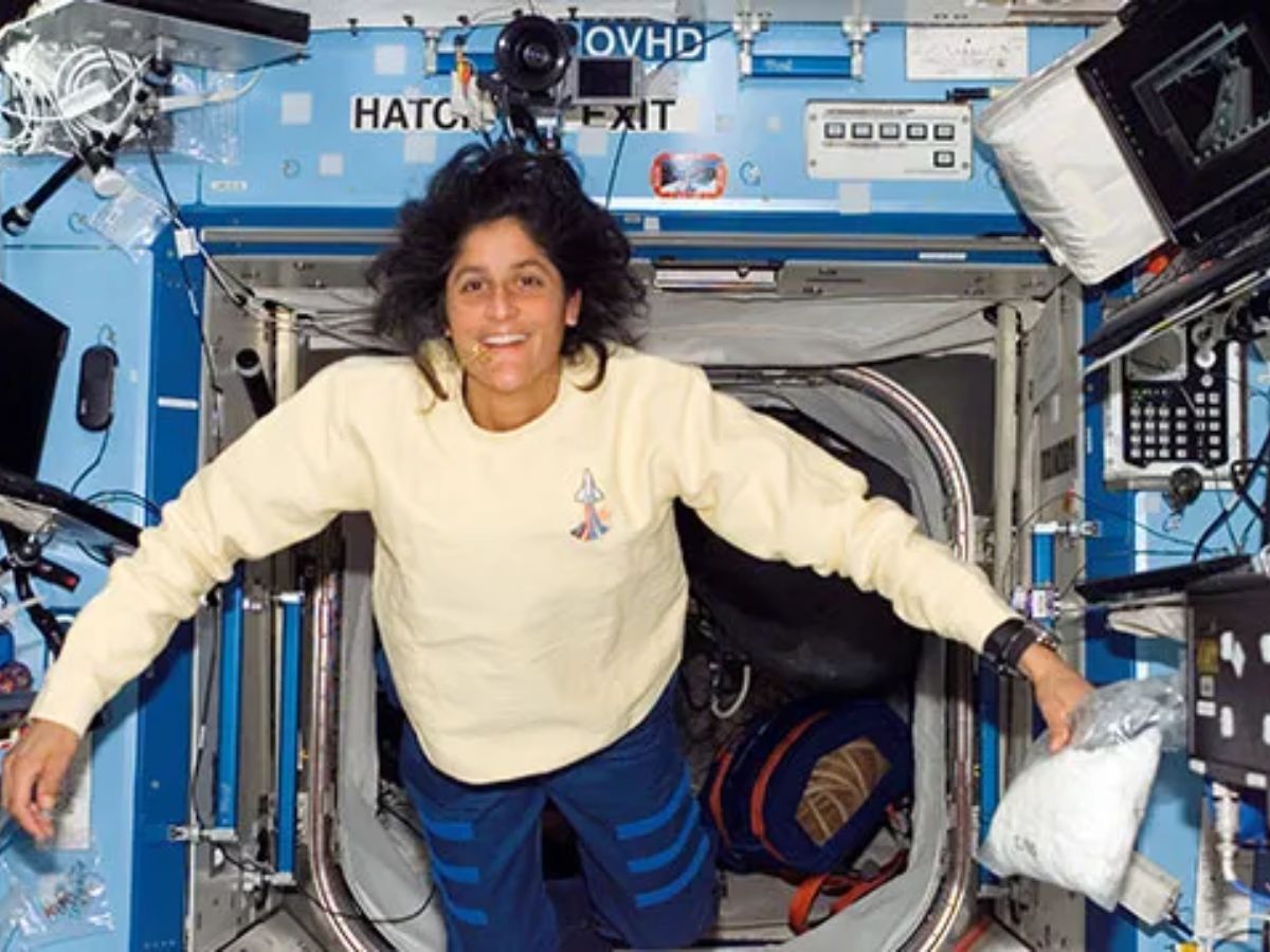 Astronut Sunita Williams: ୯ ମାସ ପରେ ଏହି ଦିନ ପୃଥିବୀକୁ ଫେରିବେ ମହାକାଶଚାରୀ ସୁନୀତା ୱିଲିୟମ୍ସ Astronut Sunita Williams: ୯ ମାସ ପରେ ଏହି ଦିନ ପୃଥିବୀକୁ ଫେରିବେ ମହାକାଶଚାରୀ ସୁନୀତା ୱିଲିୟମ୍ସ