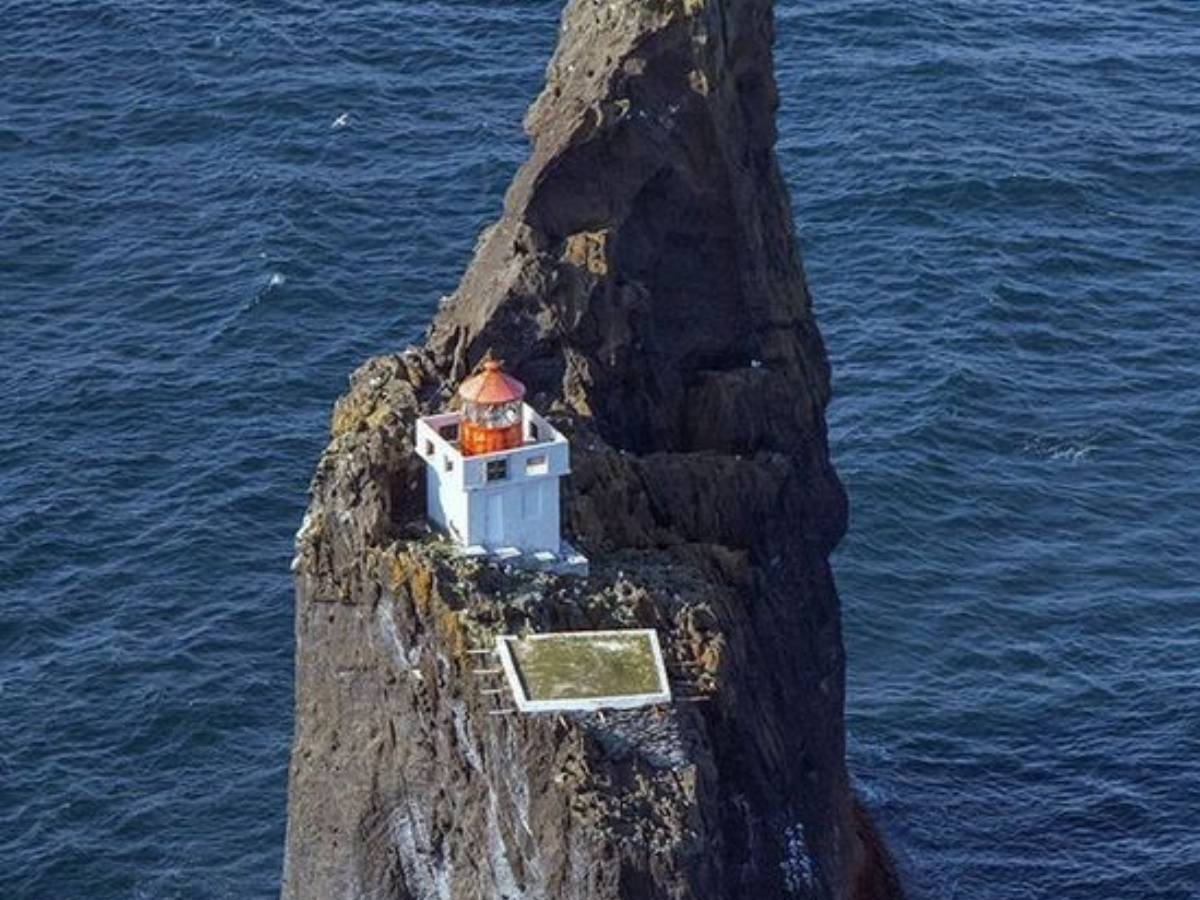 Remote Lighthouse Thridrangar lighthouse iceland most remote lighthouse in the world ...