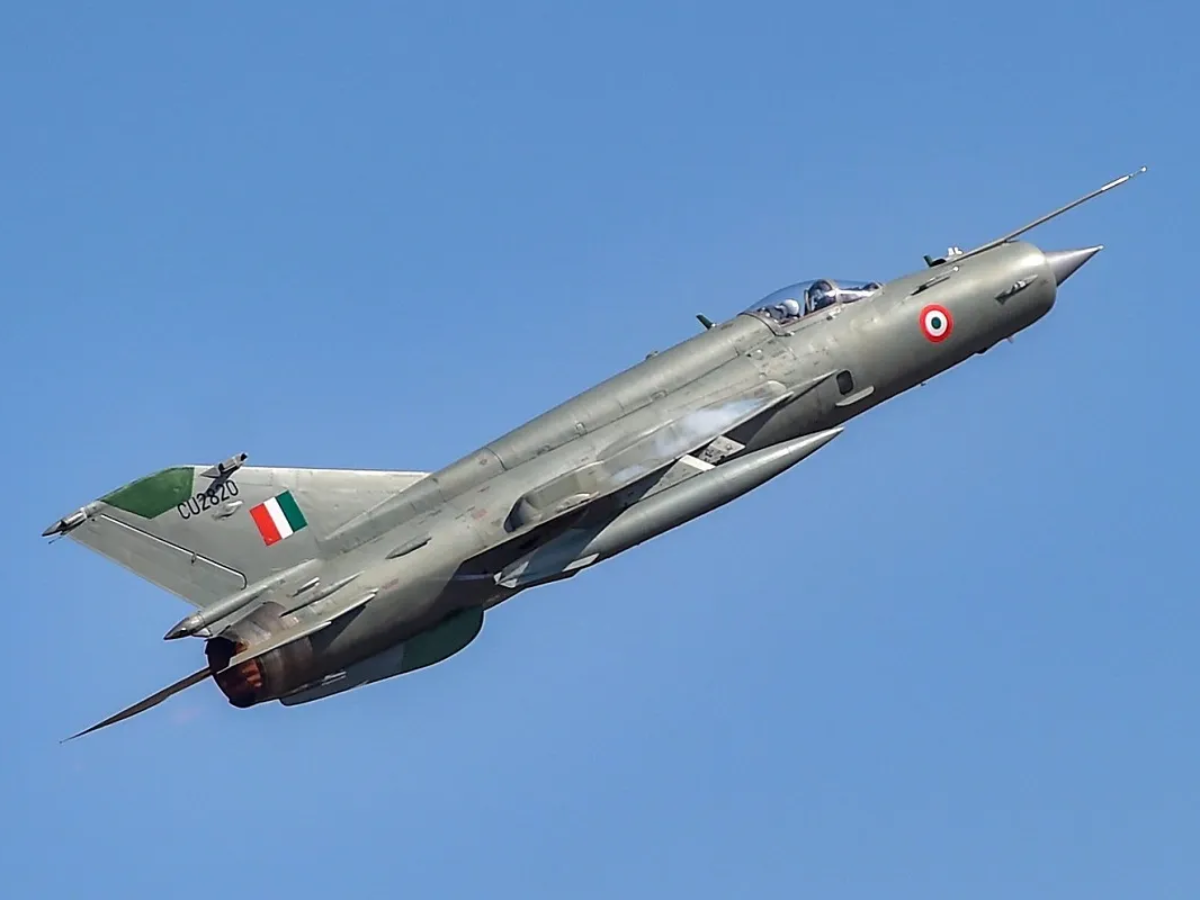 MIG-21 यूं ही नहीं है भारत का 'अंडरटेकर' फाइटर जेट, पाकिस्तान को चटा चुका है धूल!