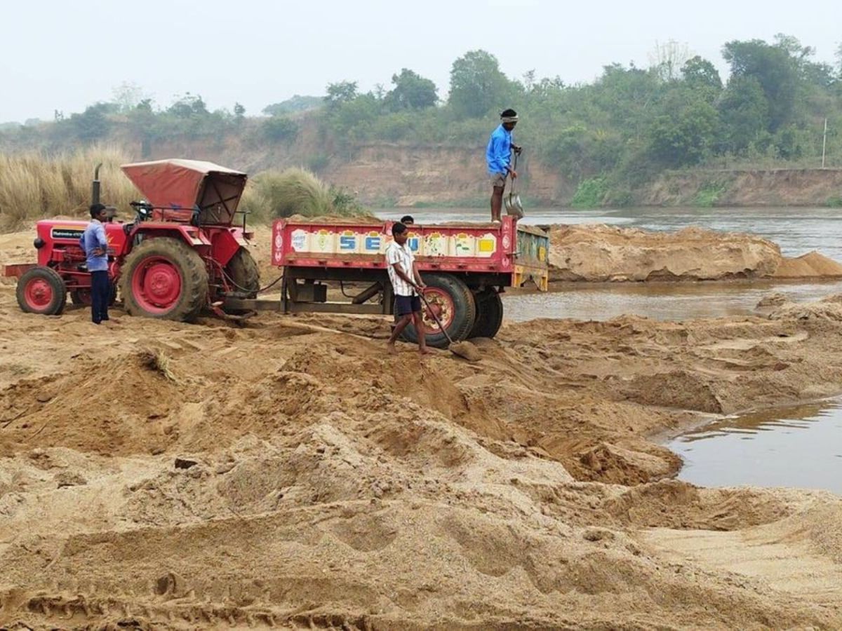 ମାଫିଆଙ୍କ ବିରୋଧରେ କାର୍ଯ୍ୟାନୁଷ୍ଠାନ, ୫୨୪ ଗାଡି ଜବତ, ୩୬୦ ଗିରଫ ମାଫିଆଙ୍କ ବିରୋଧରେ କାର୍ଯ୍ୟାନୁଷ୍ଠାନ, ୫୨୪ ଗାଡି ଜବତ, ୩୬୦ ଗିରଫ